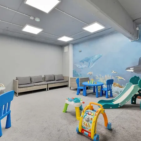 Stylowe Z Klimatyzacja I Parkingiem Blisko Plazy By Renters Apartmán *